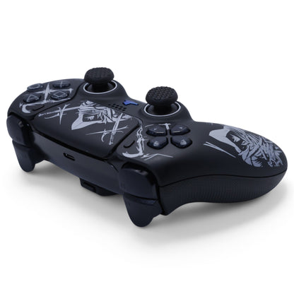 Assassin Max PS5 Pro Controller mit TMR-Sticks – schräge Produktansicht