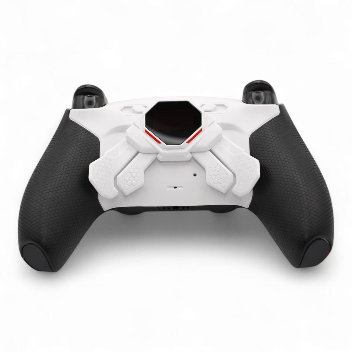 Crimson Beast PS5 Pro Controller mit TMR-Sticks – Rückansicht mit vier Paddles und OLED-Display