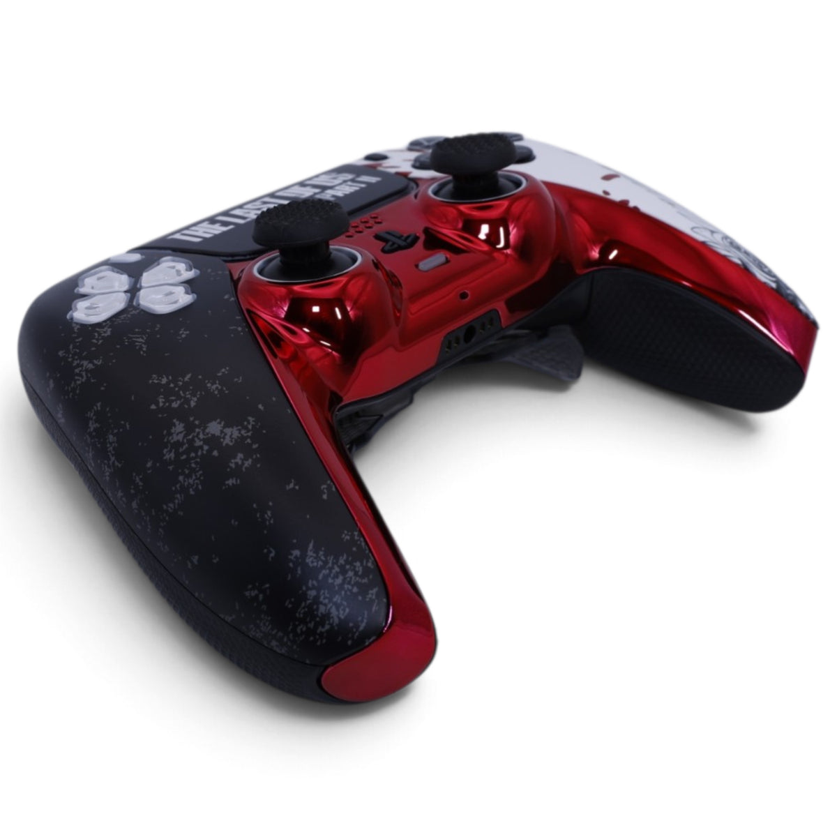 LOU II Style PS5 Pro Controller mit TMR-Sticks – schräge Produktansicht
