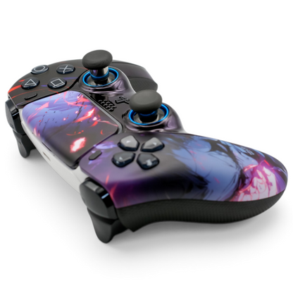 New Joker PS5 Pro Controller mit TMR-Sticks – schräge Produktansicht