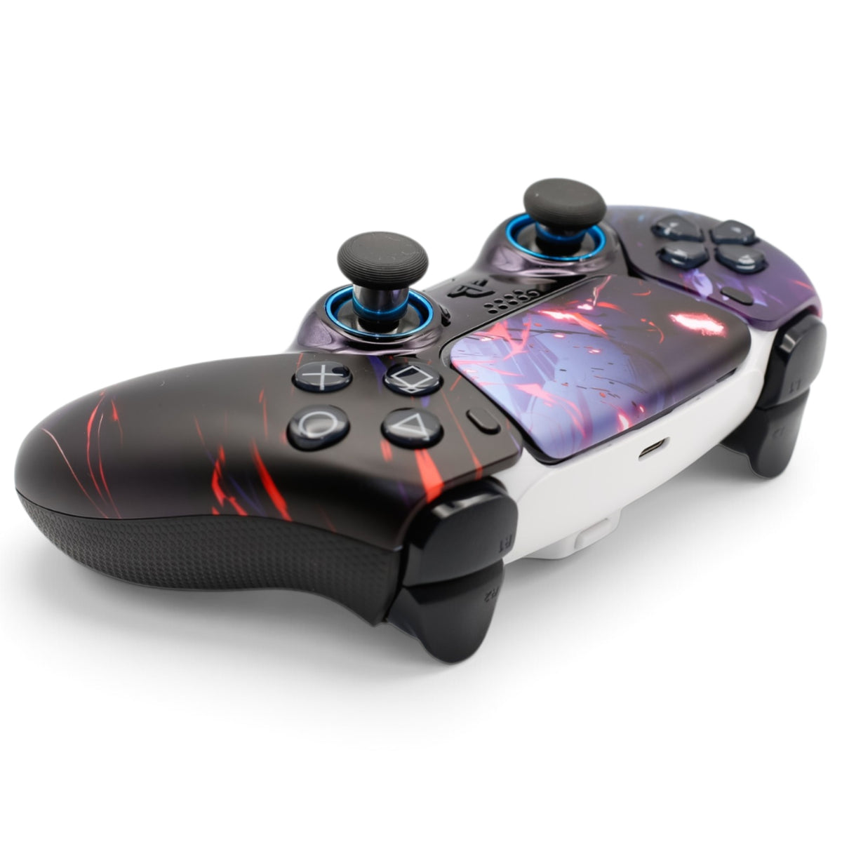 New Joker PS5 Pro Controller mit TMR-Sticks – schräge Produktansicht