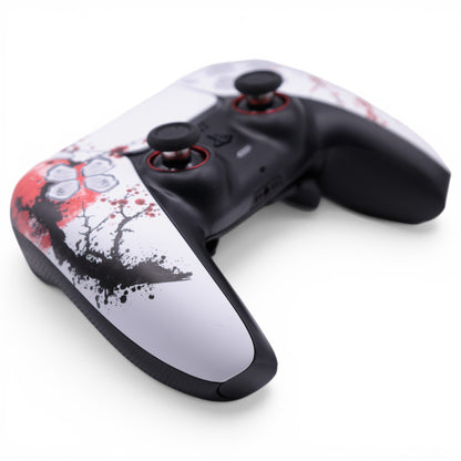 Palmatum Custom PS5 Controller, Instant Trigger Detail