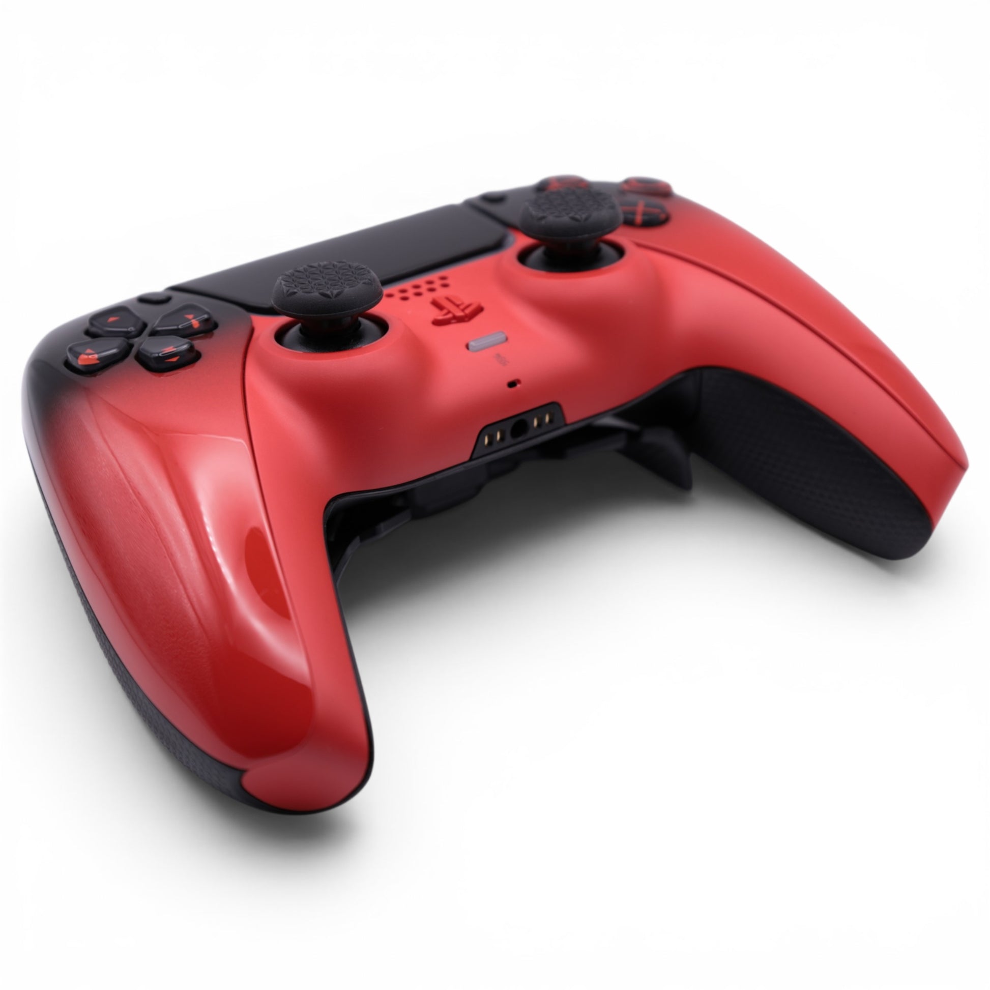 Red PS5 Scuf Controller Detail TMR-Sticks kein Drift – SwissAimController Schweiz